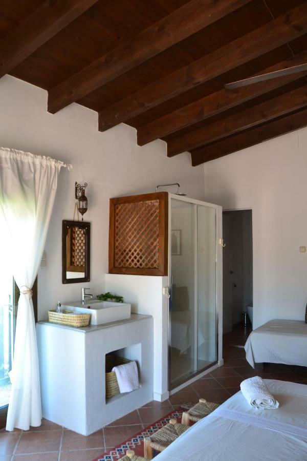 Bed and Breakfast The African House Толокос Экстерьер фото